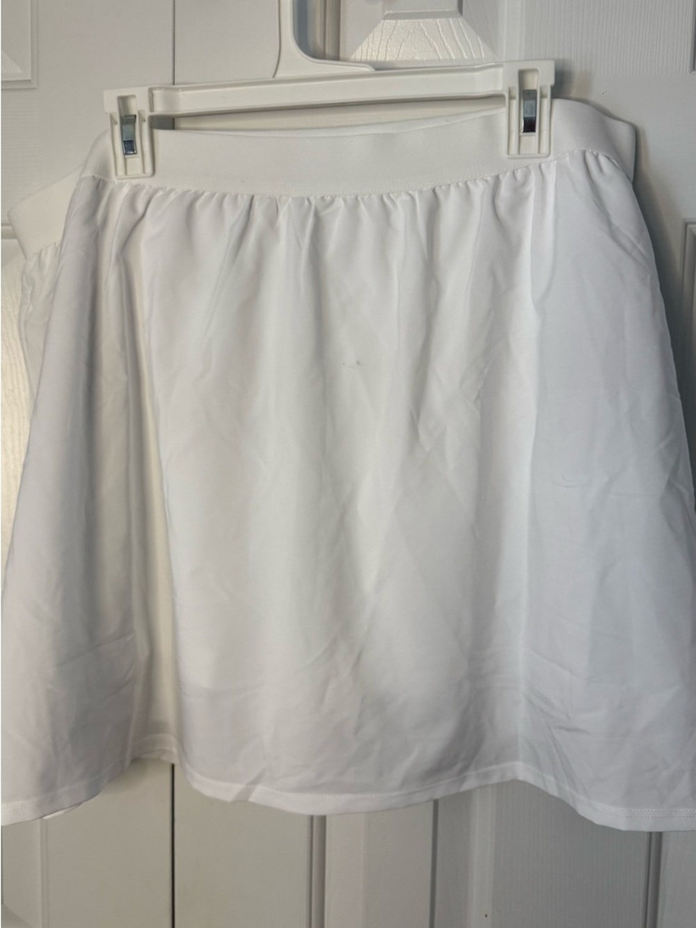 Ideology White‎ Performance A-Line Skirt Tag Display